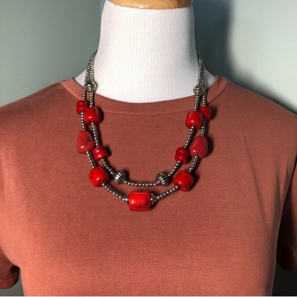 Red Beaded Statement Necklace - Picture 2 of 4